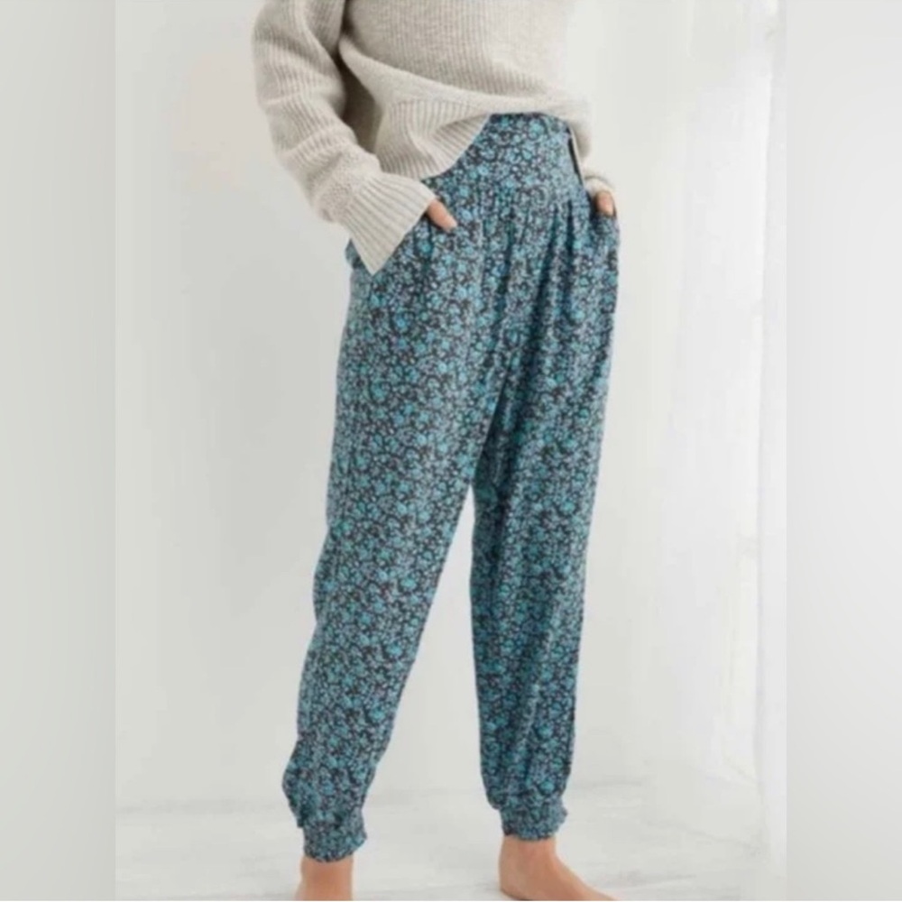 Aerie Floral Harem Jogger Pants